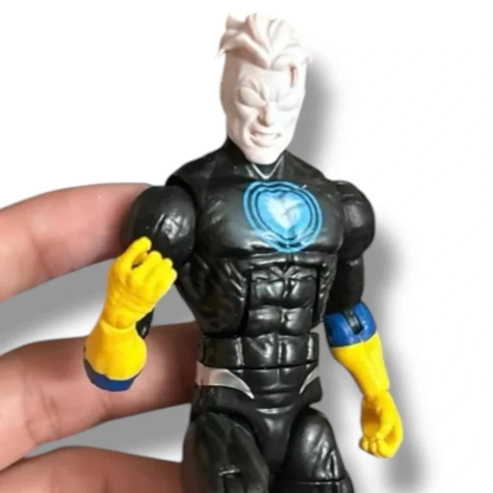 Invincible 3D Printed Head Sculpt | Custom Superhero Figure Accessory | Fan Art